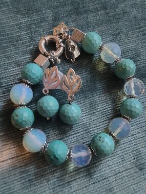 Turquoise Opalite BraceletEarrings Set Silver Tone Faceted BlueBead Matching Set